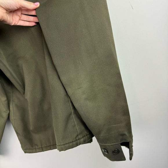 Vintage Wrangler Mens Olive Army Green Quilted Work Jacket Sz 42 Distressed - Picture 15 of 16